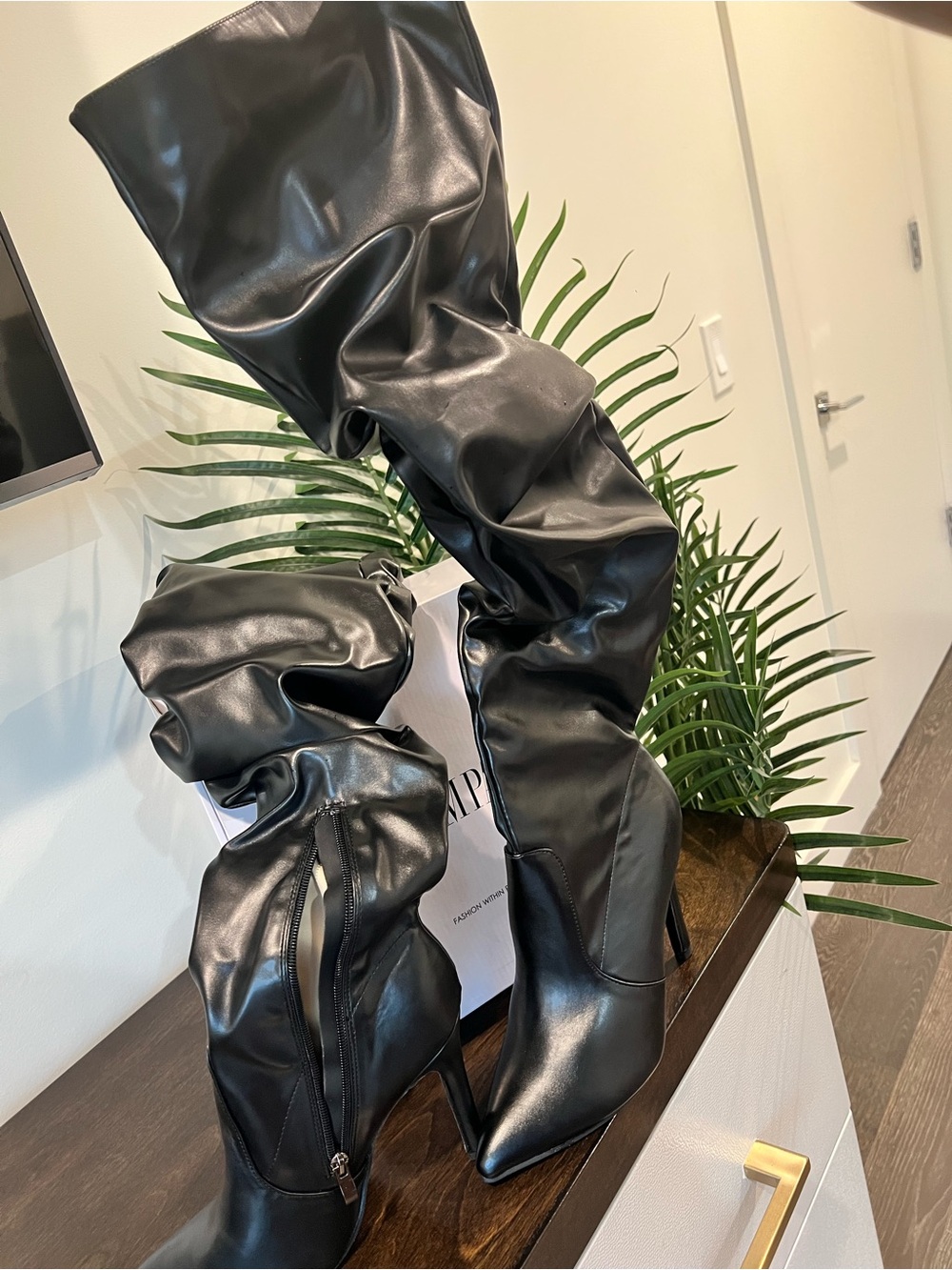 Women’s Black Over-the-Knee Slouchy Leather Boots
